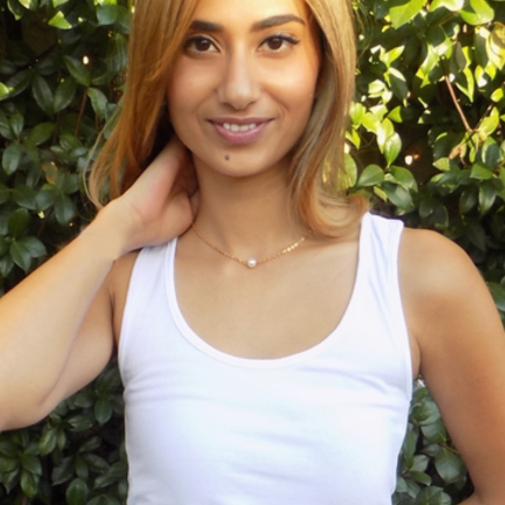 Pearl Pendant Necklace